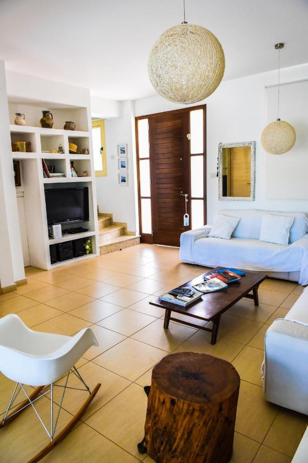 Riverland Beach Villa Πρωταράς Εξωτερικό φωτογραφία
